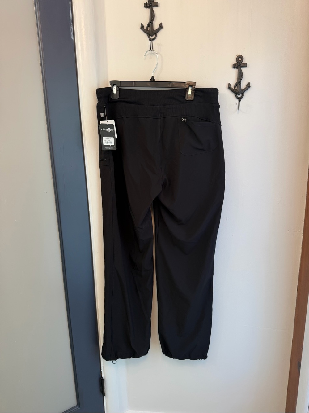 Cherokee Infinity Women’s Black Scrub Pants Size Large NWT